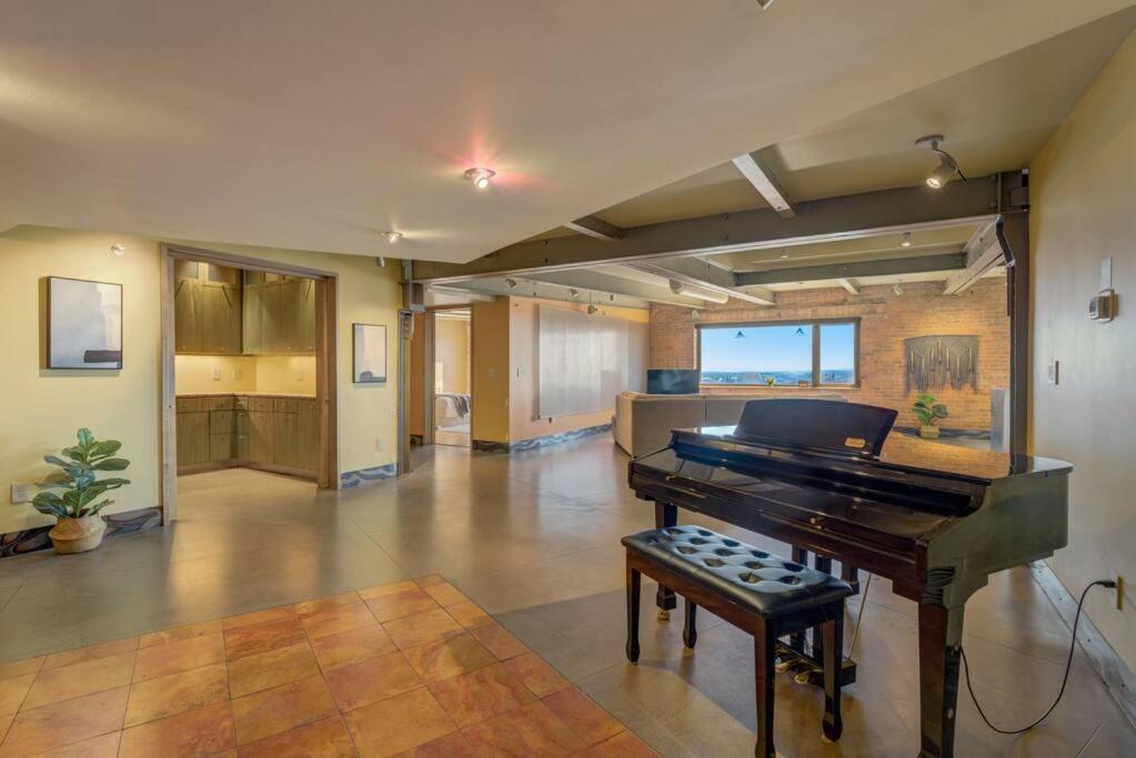 1600 Kcm Penthouse Apartment Cleveland Exterior photo